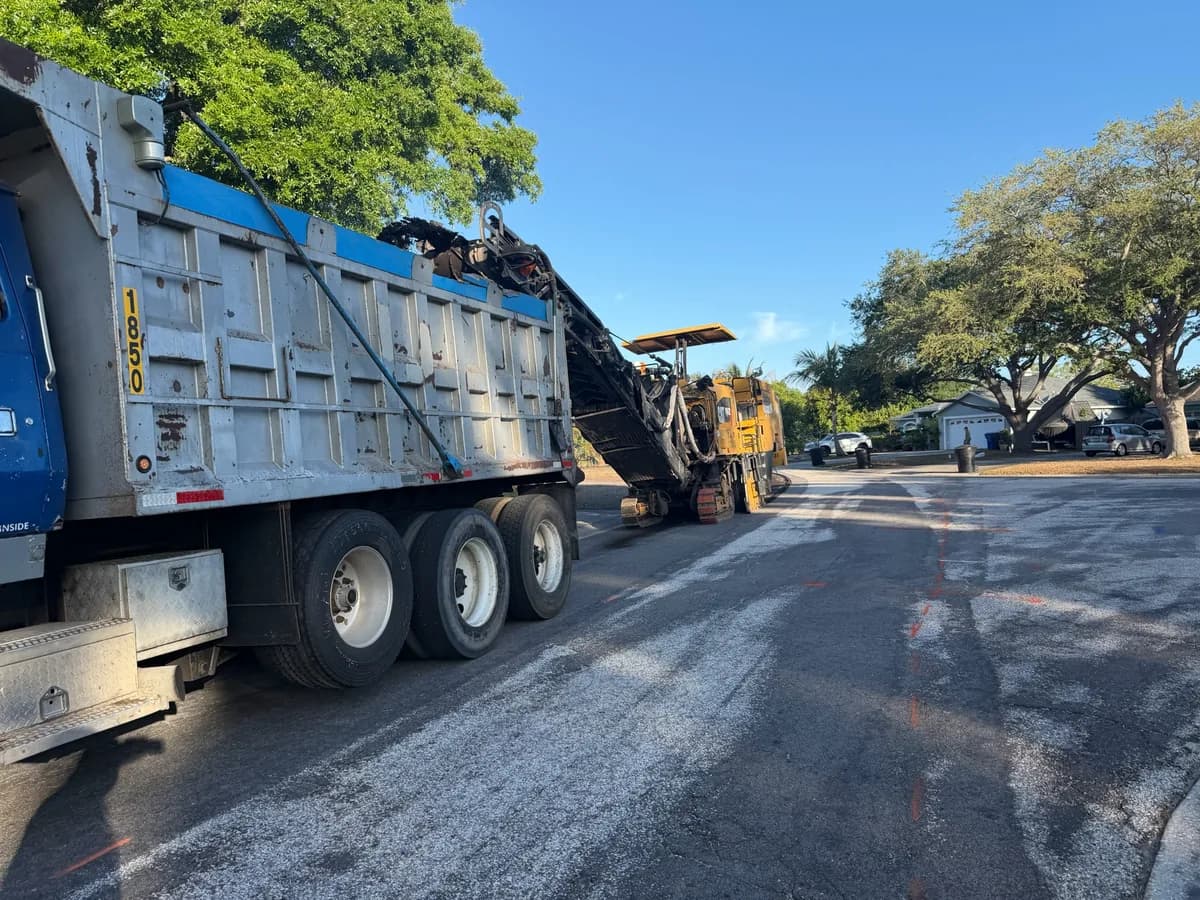 Cold Planer Loading Operation